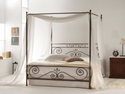 Wrought Iron Canopy Bed