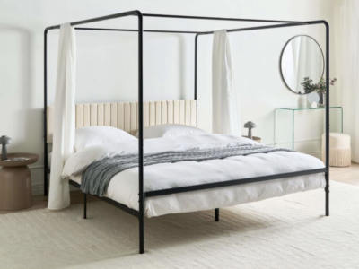 Lit baldaquin tuyaux style industriel noir