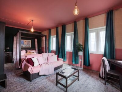 Chambre lit queen-size deluxe