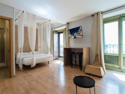 Chambre double supérieure avec balcon