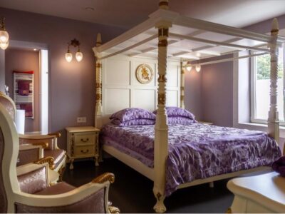 Chambre standard lit queen-size