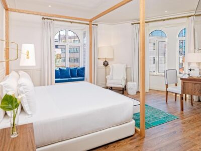 Chambre lit king-size supérieure