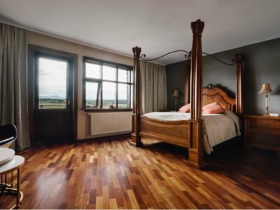 Suite with Spa Bath