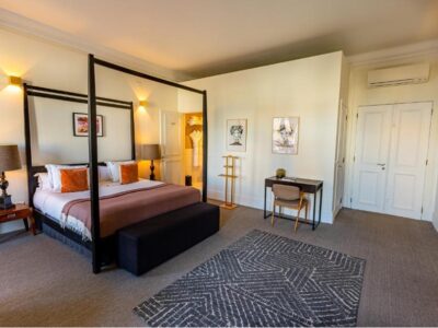 Chambre deluxe avec vue place