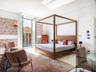 Deluxe Queen Suite