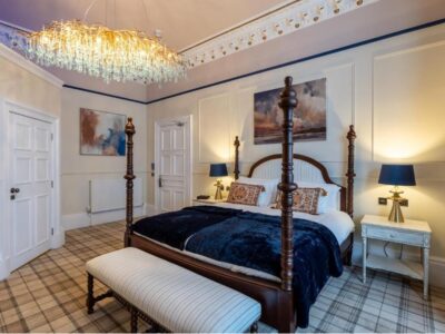 Chambre lit king size supérieure
