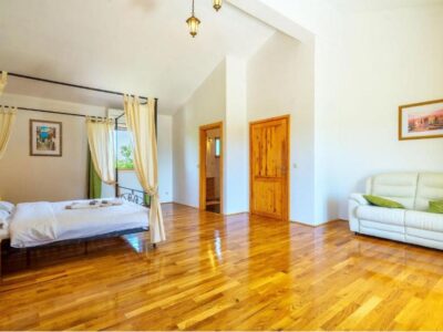 Four-Bedroom Holiday Home