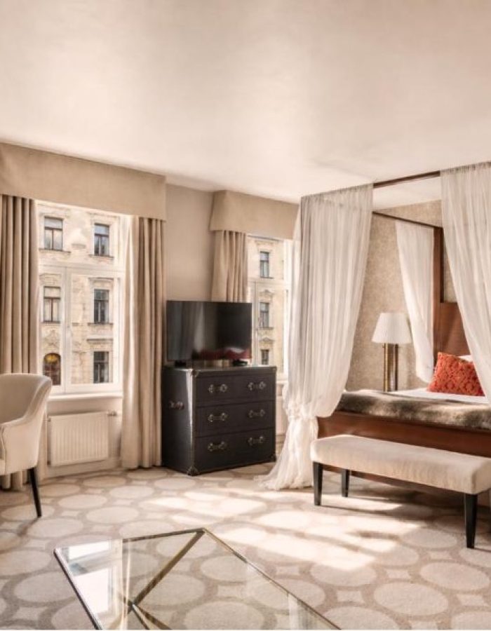 Suite Lit King-Size Junior avec Accès au Sauna